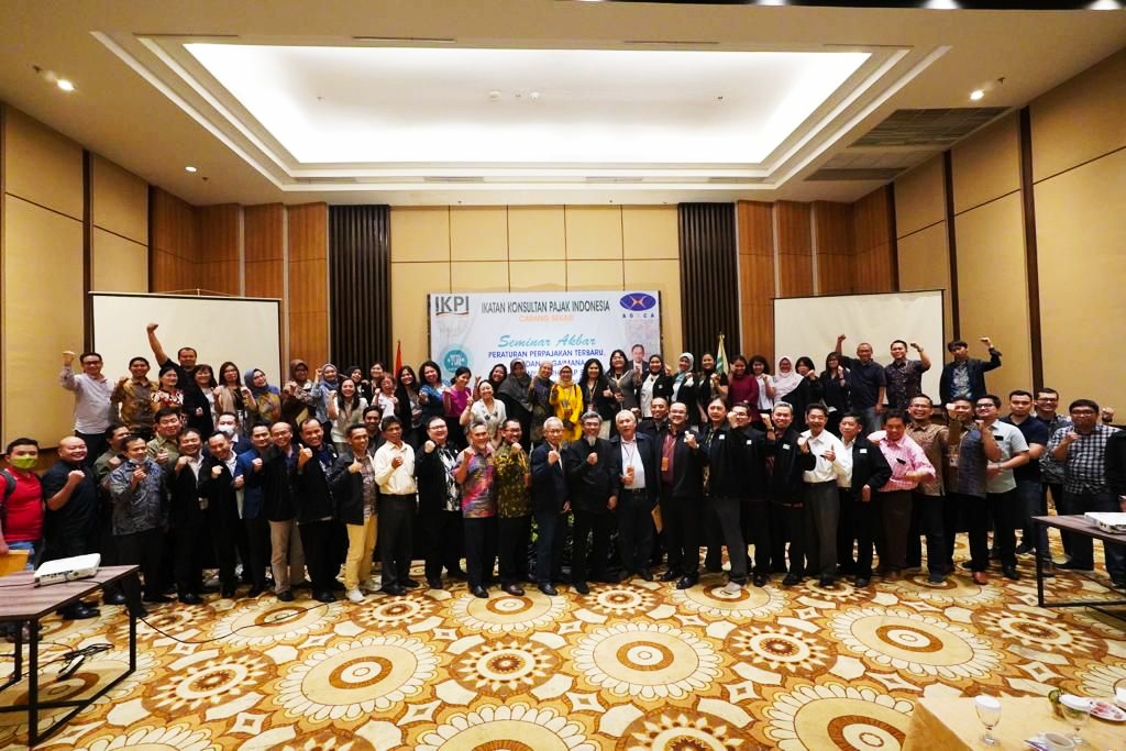 Pemkot, DJP dan Apindo Hadiri Seminar Akbar Perpajakan IKPI Bekasi