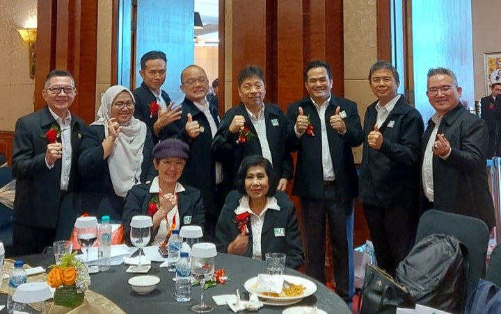 In Memoriam Ibu Jetty Binti Sayuti Saman