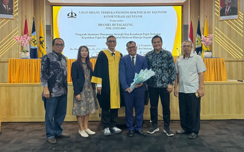 Ketua Umum IKPI Ucapkan Selamat atas Sidang Terbuka Promosi Doktor Dhaniel Hutagalung