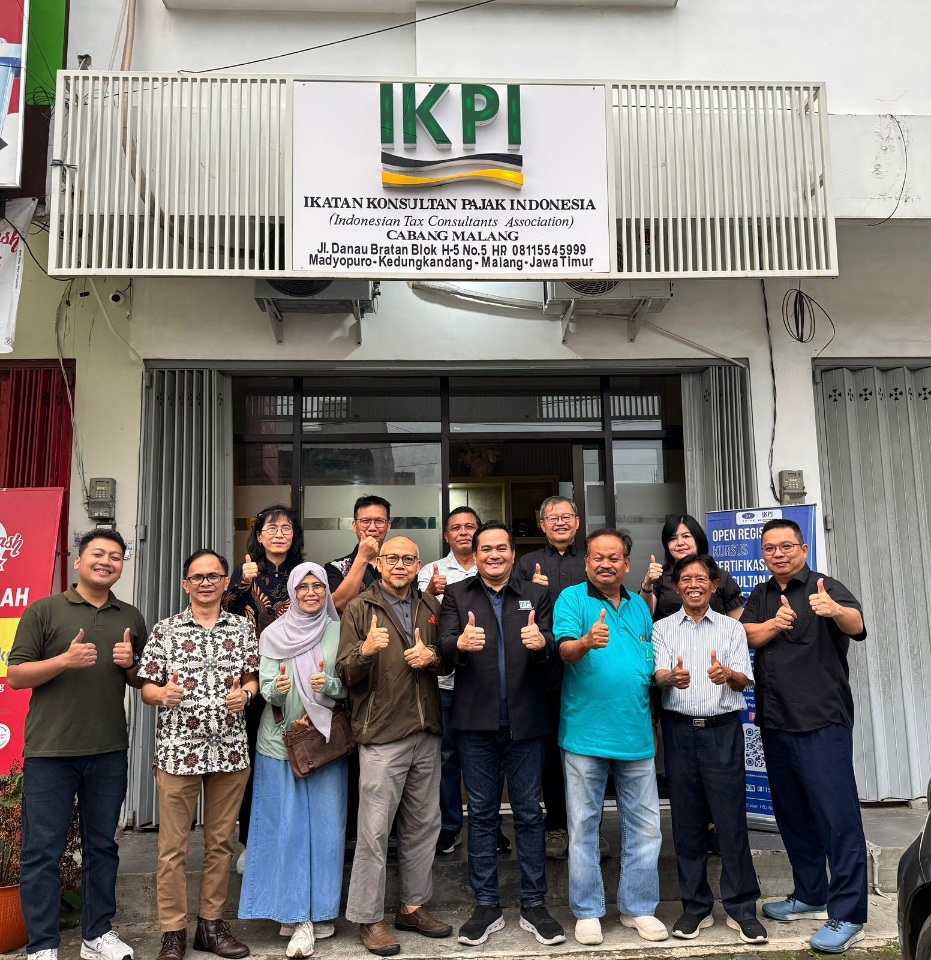 Ketua Umum Bersama Pengurus Pusat IKPI Kunjungi Pengcab Malang, Dukung Usulan Pelatihan Pajak untuk Siswa SMK