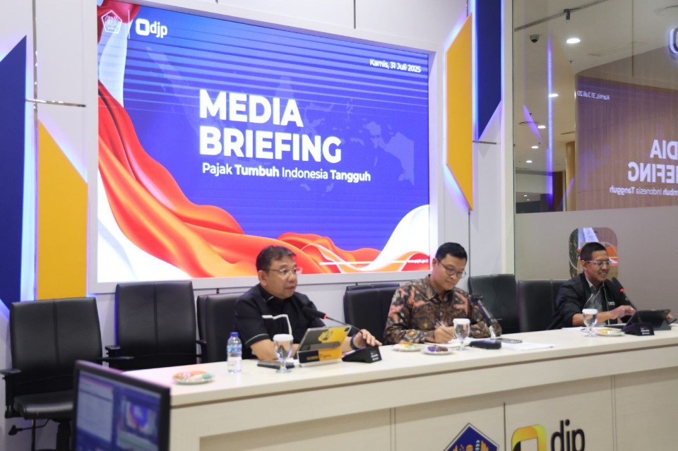 Dirjen Pajak Sebut Deposit Pajak Melejit 1.300 Persen, Dorong Penerimaan tapi Picu Kekhawatiran di Daerah