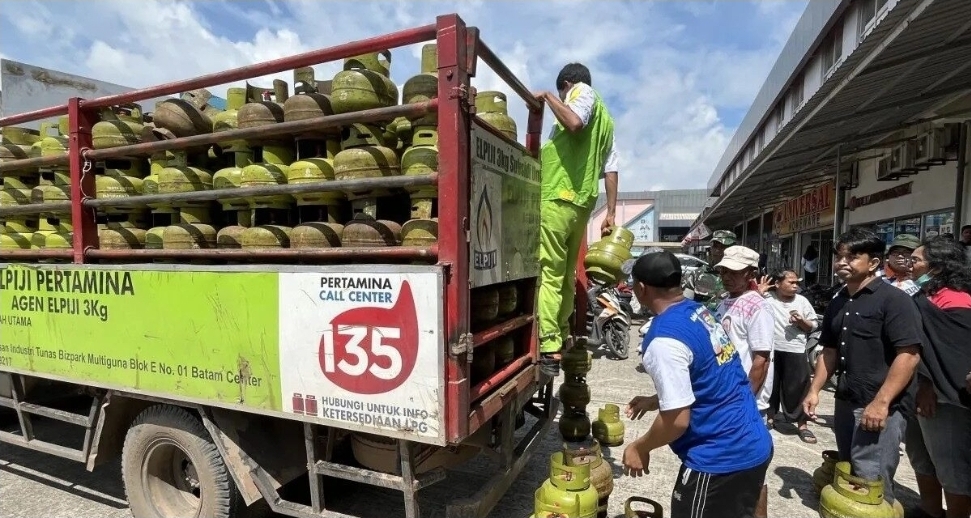 MK Tegaskan Biaya Transportasi LPG 3 Kg Bukan Objek Pajak