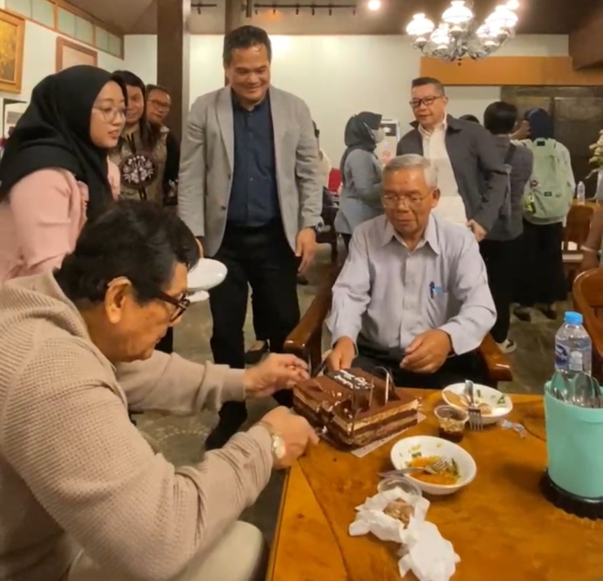 Vaudy Starworld Hidupkan Tradisi Silaturahmi dengan Mantan Ketua Umum dan Pengawas IKPI