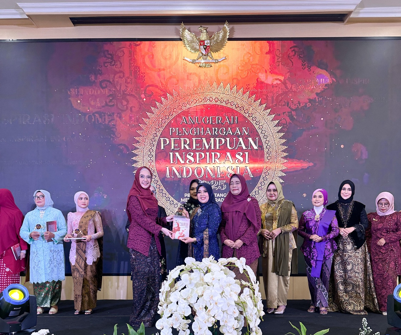 Anggota IKPI Surakarta Raih Anugerah Perempuan Inspirasi Indonesia 2025
