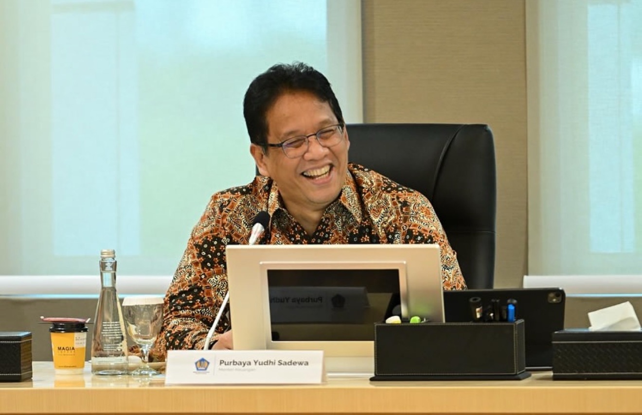 Penerimaan Pajak Tertekan, Purbaya Pastikan Defisit APBN Tetap Aman