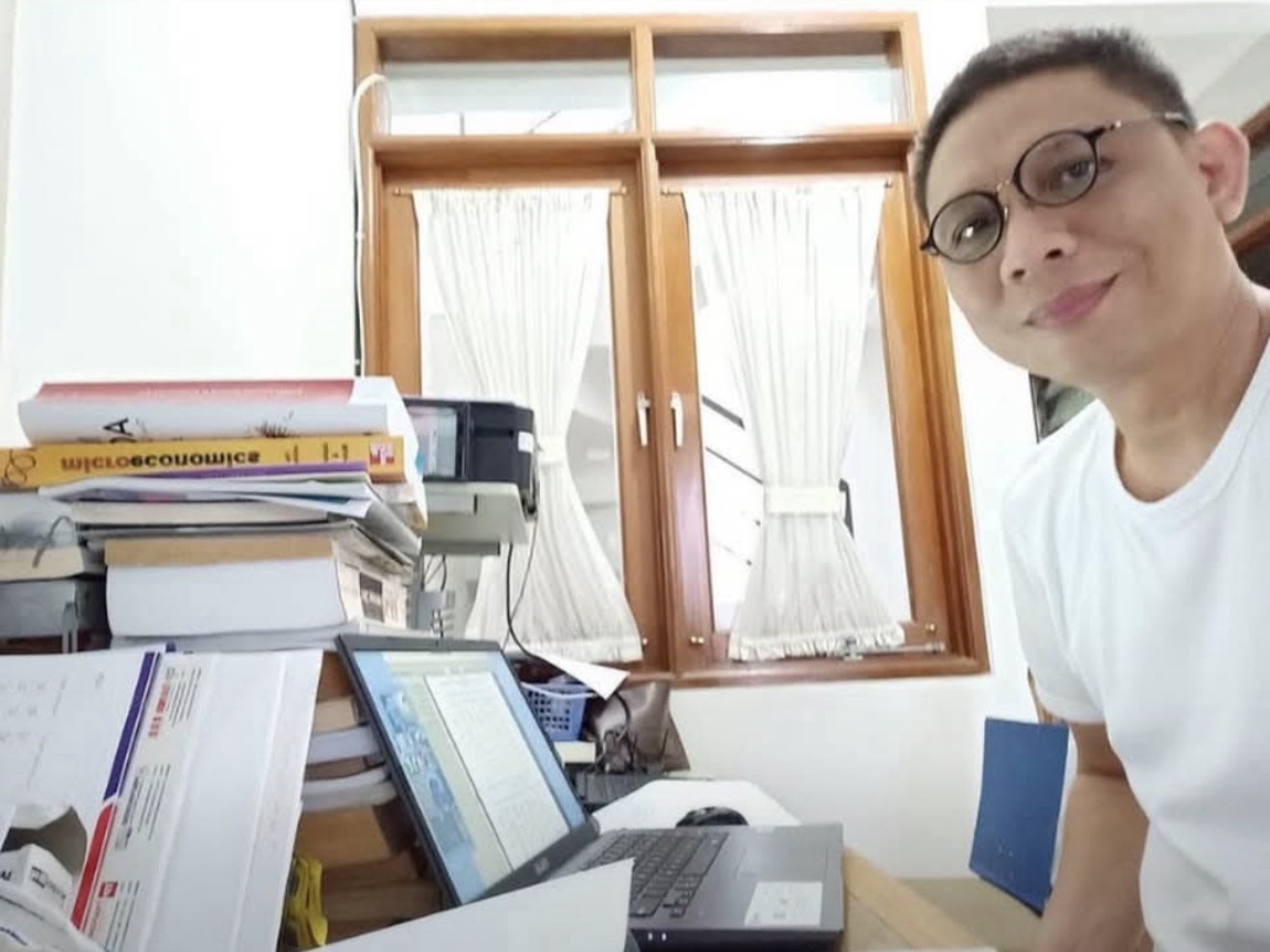 Menjaring Kejernihan dalam Kerancuhan