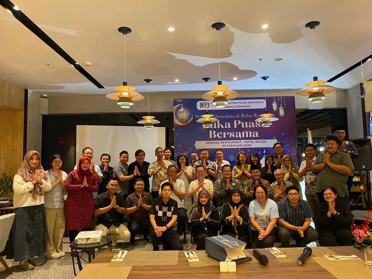 Di Acara Diskusi dan Bukber IKPI Semarang, Ketum Vaudy Starworld Ajak Anggota Gunakan Logo Organisasi untuk Perkuat Identitas Profesi