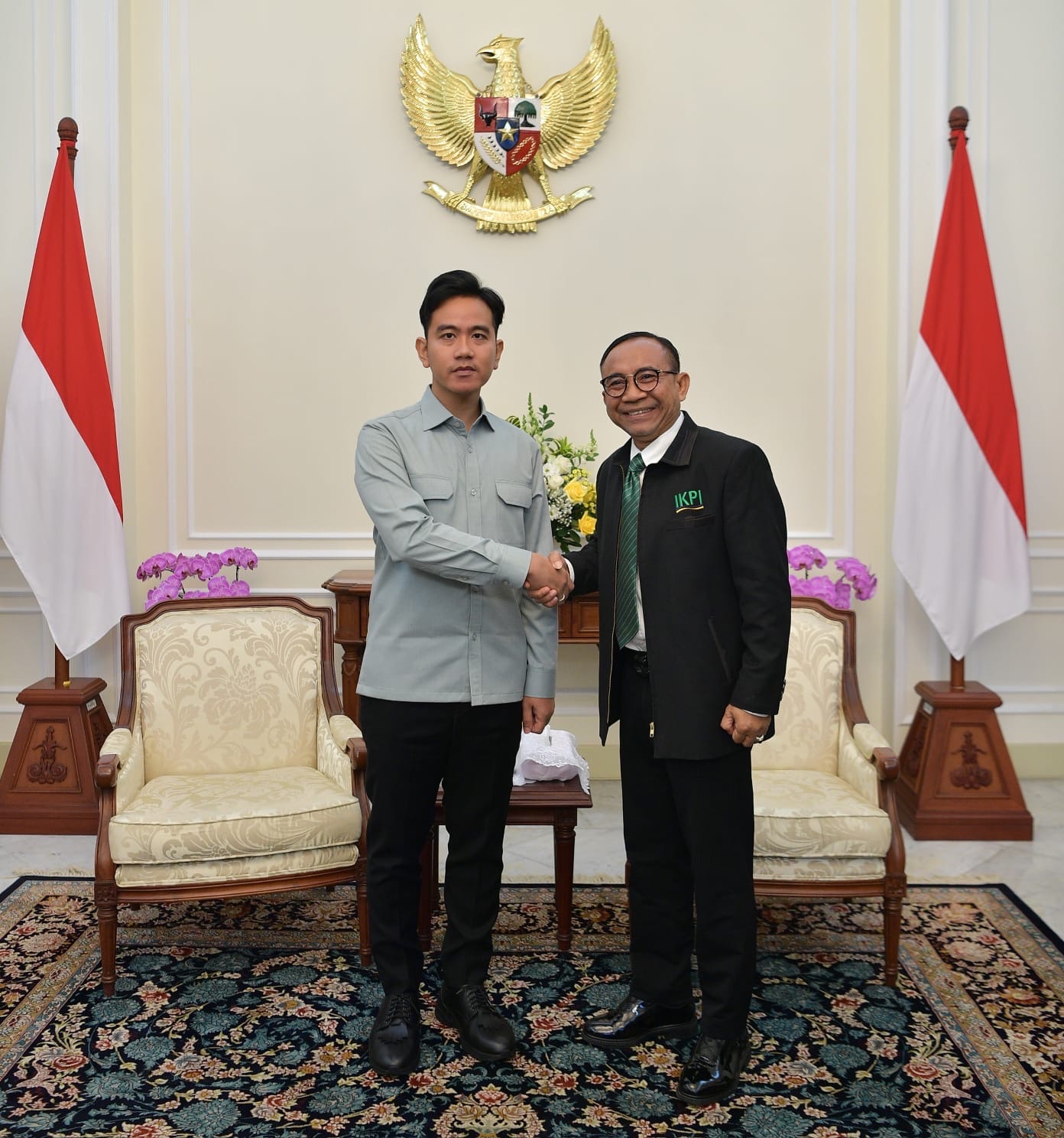 Keberadaan Konsultan Pajak: Pelengkap atau Penopang Sistem?