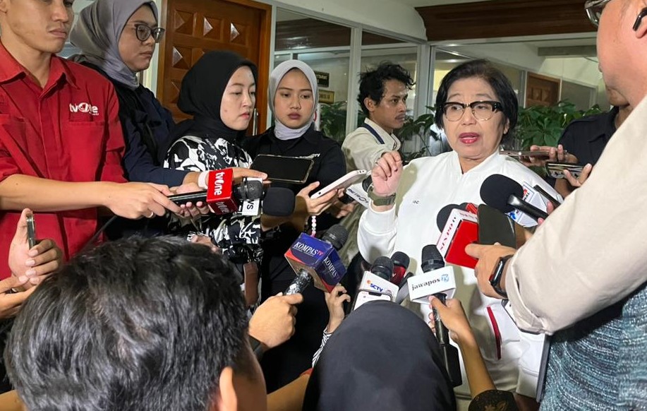 Jangan Sampai Warga Pilih Penang, DPR Dorong Pajak Obat dan Alkes Diturunkan