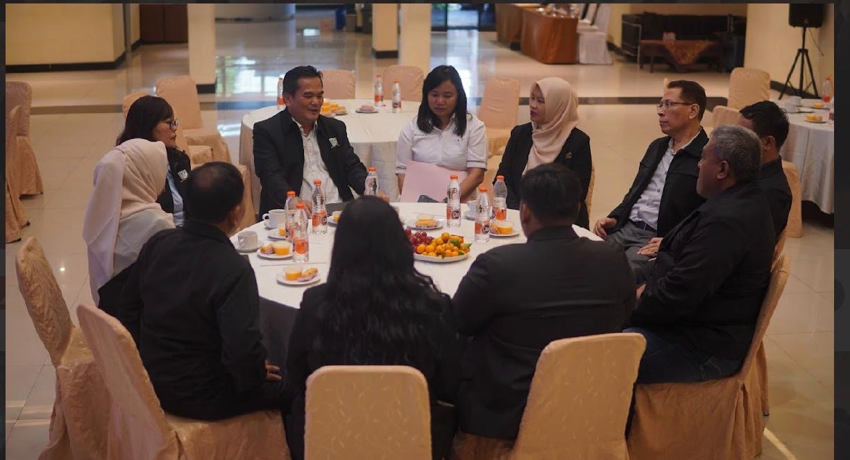 Rapat Ketum dan Pengurus Pusat dengan Pengcab Kota Kediri, Vaudy Starworld Dorong Ekspansi Cabang IKPI hingga Papua