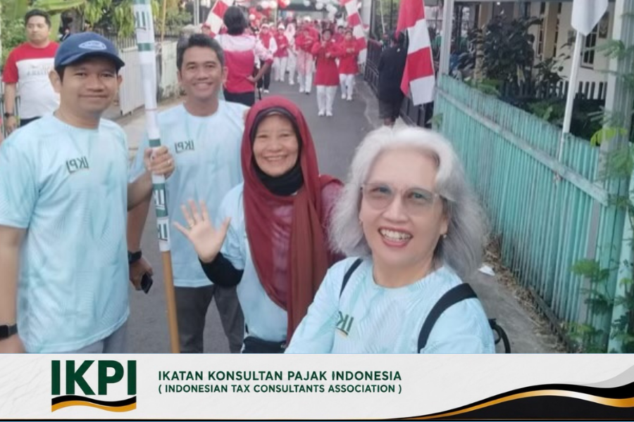 Sekitar 500 Warga Ramaikan Jalan Sehat Serentak HUT ke-61, Bendera IKPI Berkibar di Kota Banjarmasin